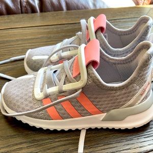 Girl toddler adidas sneakers